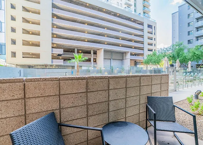 Rooseveltrow Dt Gympoolparkingbalconywdclean Phoenix
